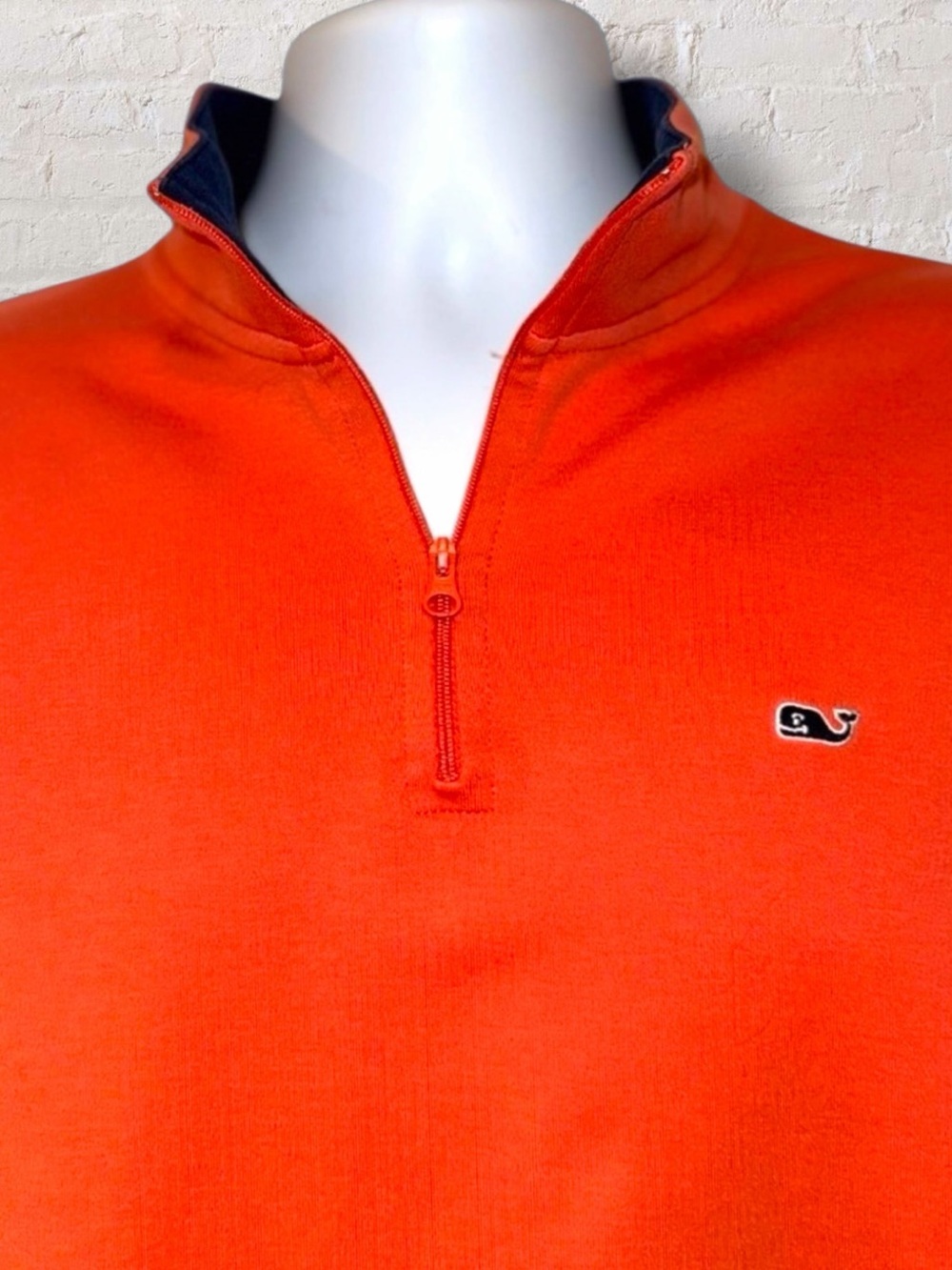 Vineyard Vines Quarter Zip Pullover – Men’s M – Orange Pearl Cotton – Whale Logo